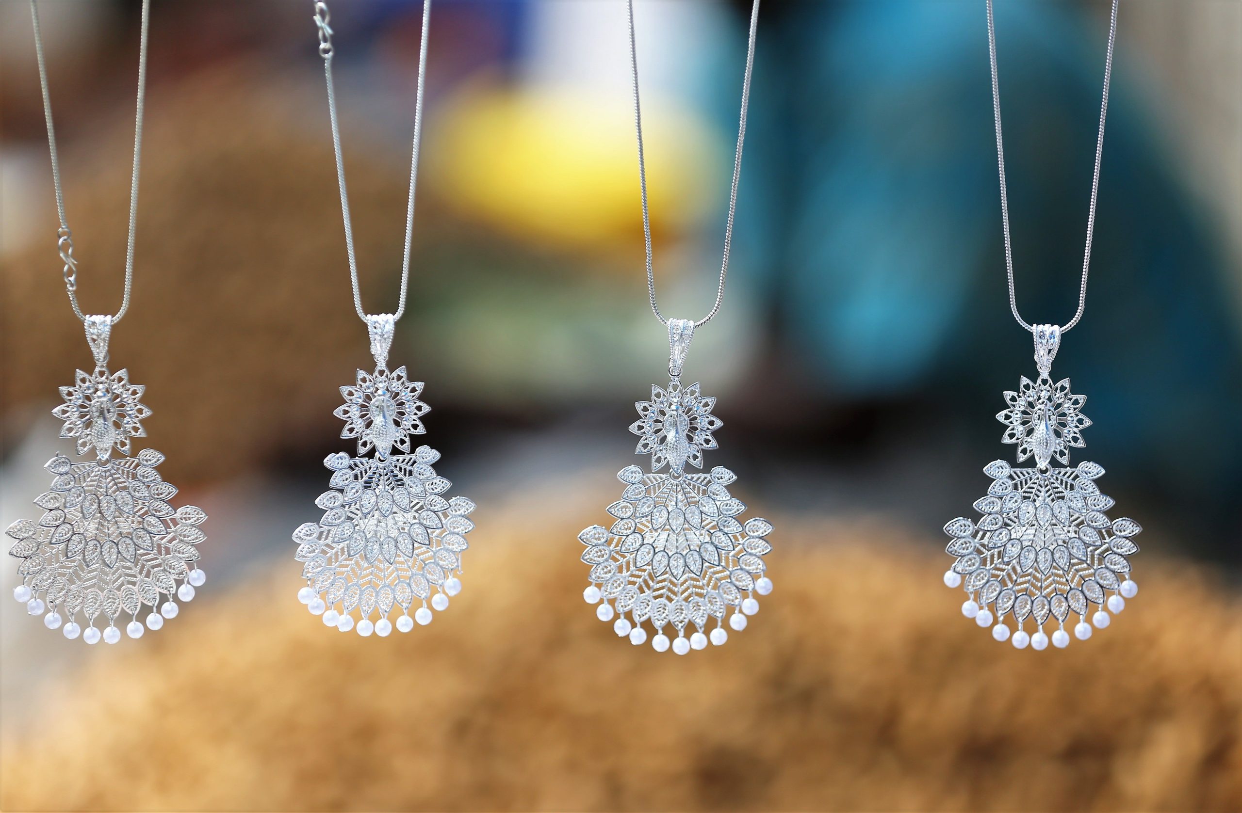 Colliers sautoir argent designs raffines