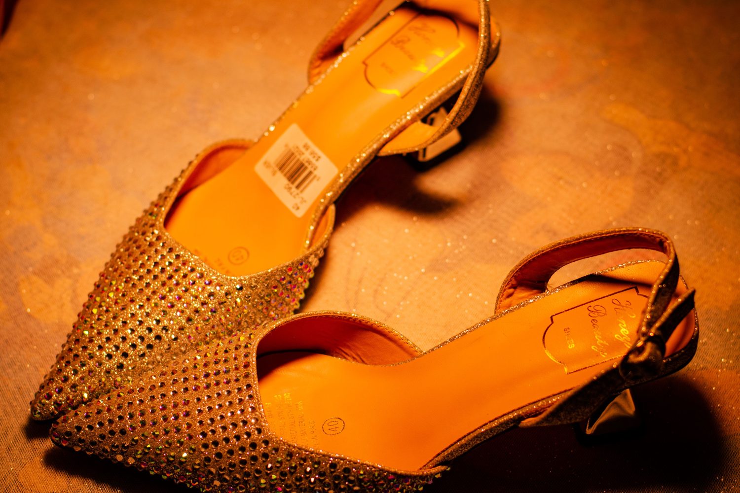 Comment choisir tes talons dorés sans te tromper ?